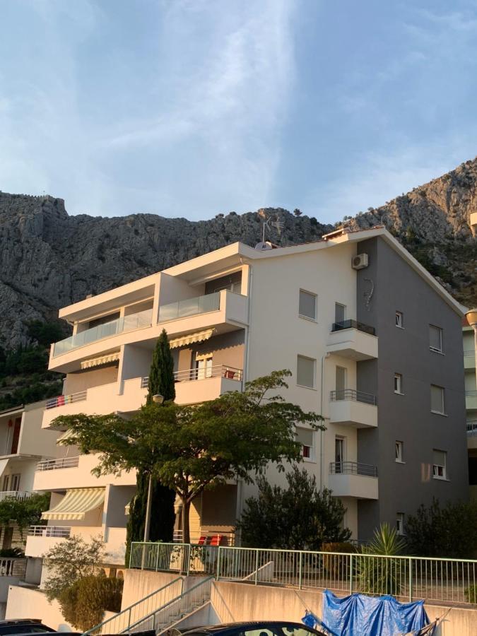 Apartments Beverly Omiš Dış mekan fotoğraf